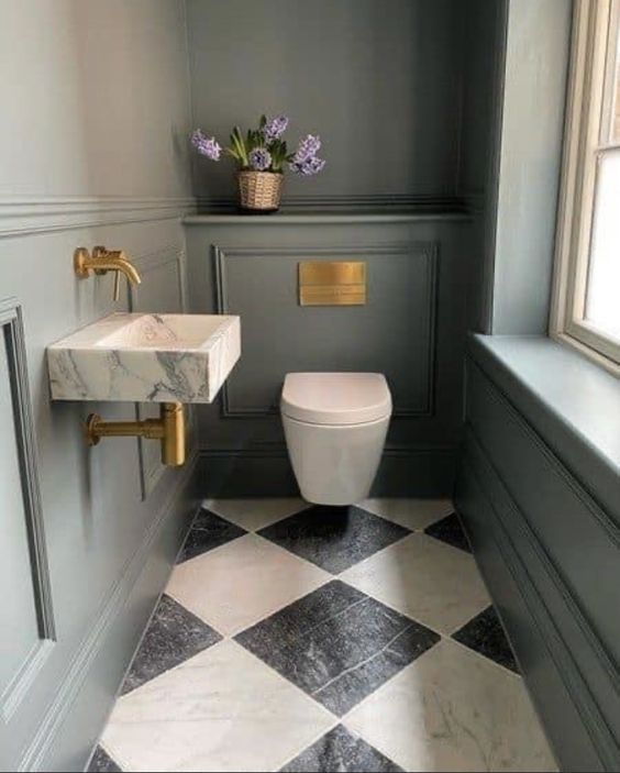 35+ Small bathroom designs: Decor ideas and tips to enhance space
